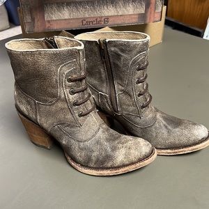 Distressed, Brown lace up ankle boot by Corral size 9 (run small)